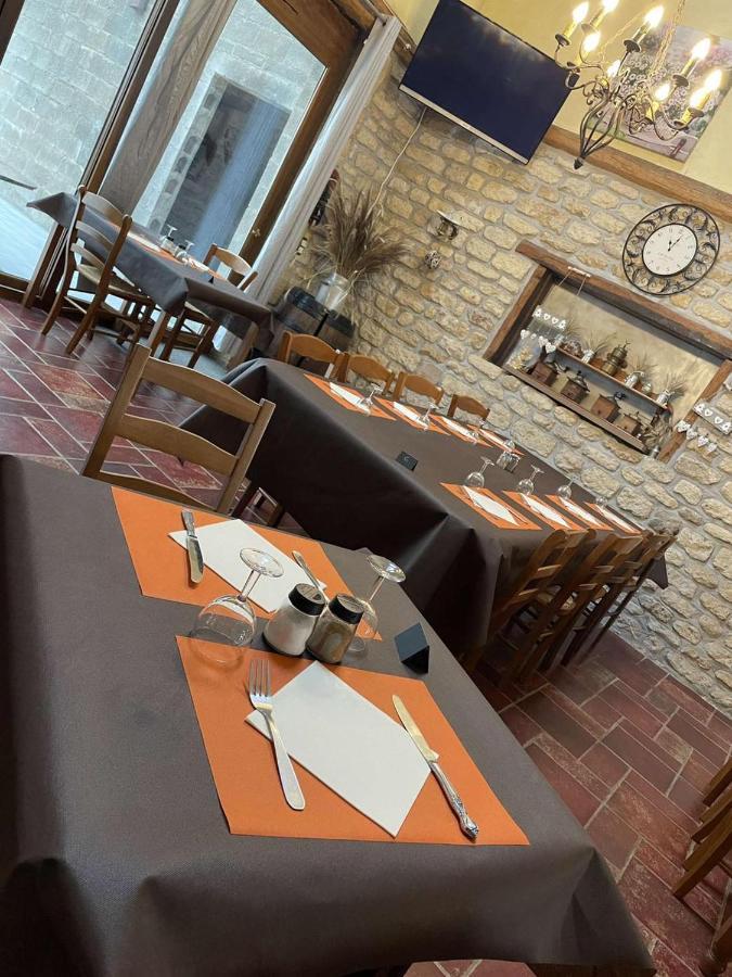 Kota A La Ferme Hotell Beaufort-en-Argonne Eksteriør bilde