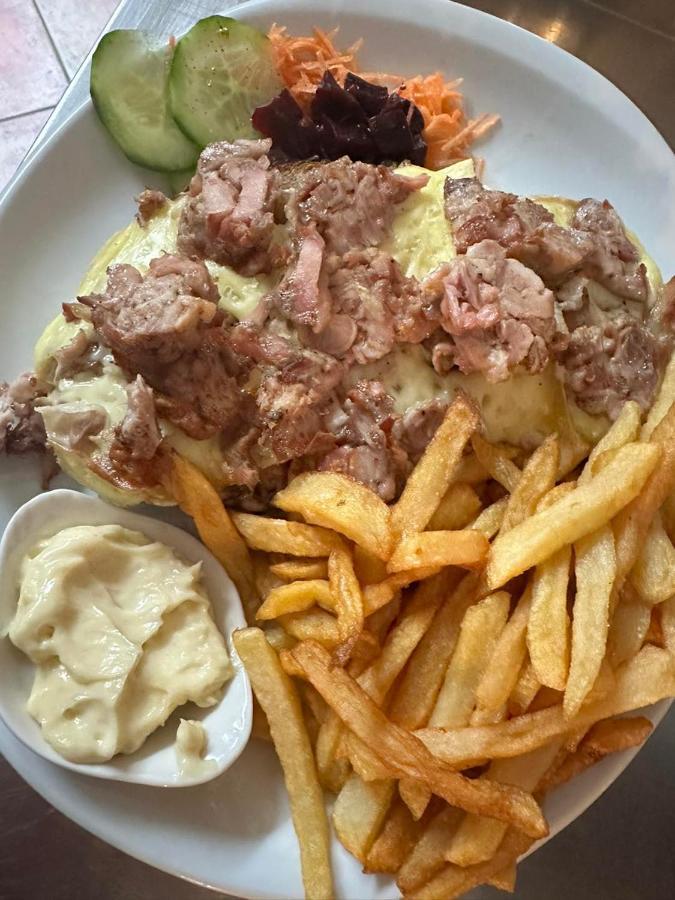 Kota A La Ferme Hotell Beaufort-en-Argonne Eksteriør bilde